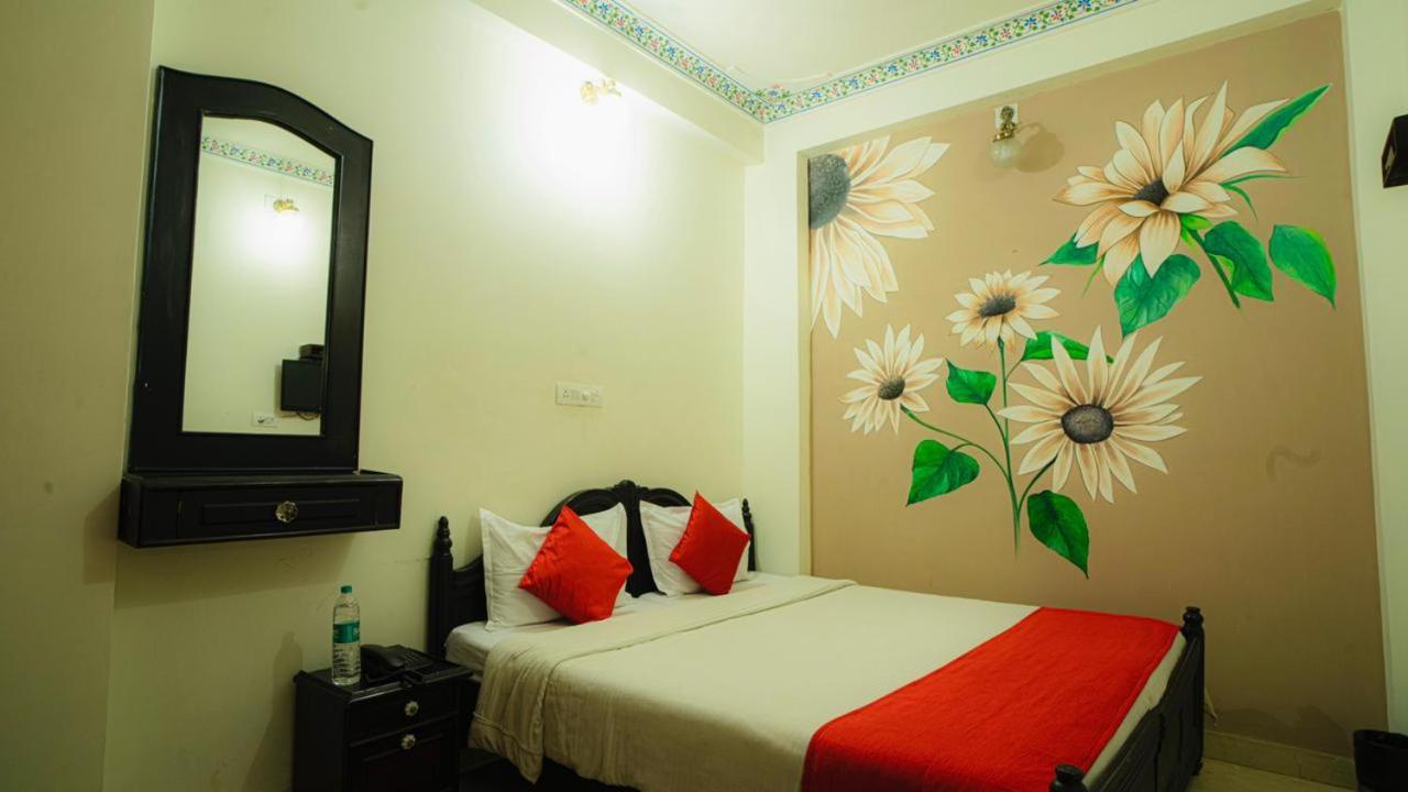 Hotel Lake Paradise Udaipur Luaran gambar